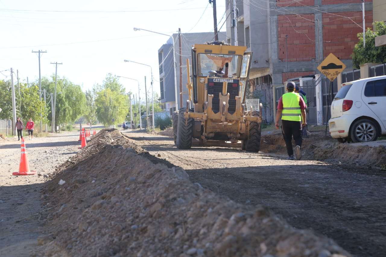 Se puso en marcha la obra pluvial en el barrio Los Polvorines thumbnail